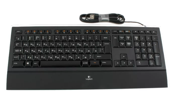 Клавиатура за осветена Logitech K740 черен USB