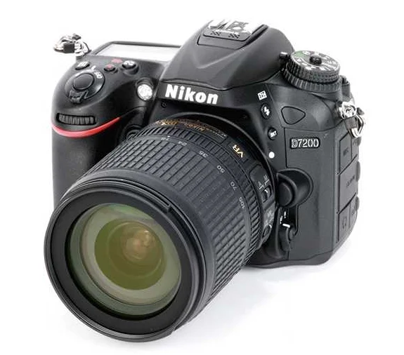 Комплект Nikon D7200